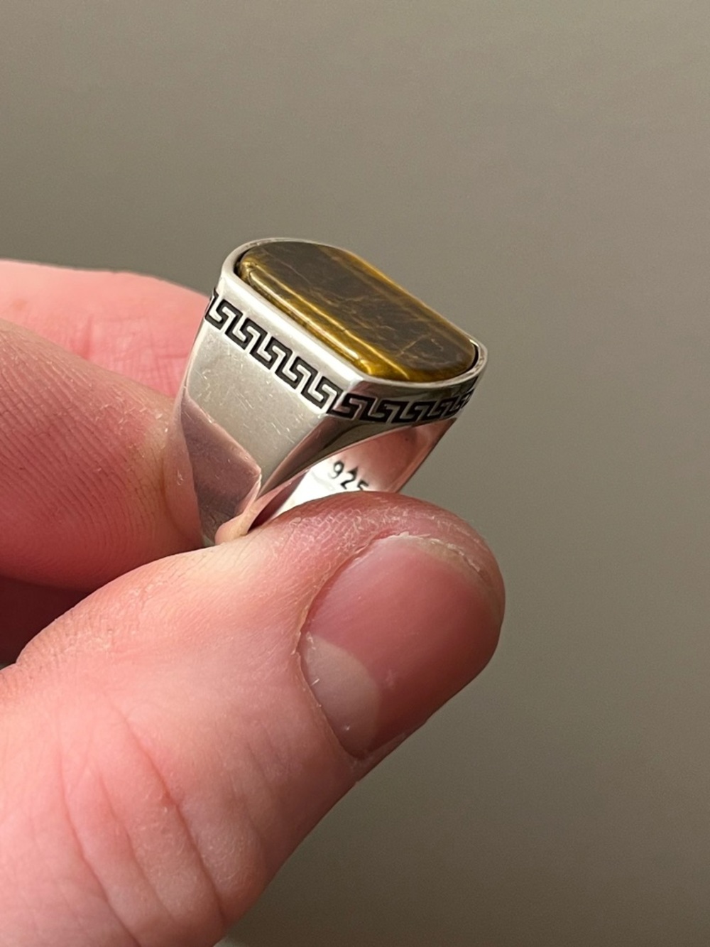 Sterling Silver & Tigers Eye Ring - Picture 3 of 7
